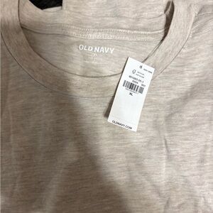 Old Navy Men's Light Tan Long Sleeve Tee